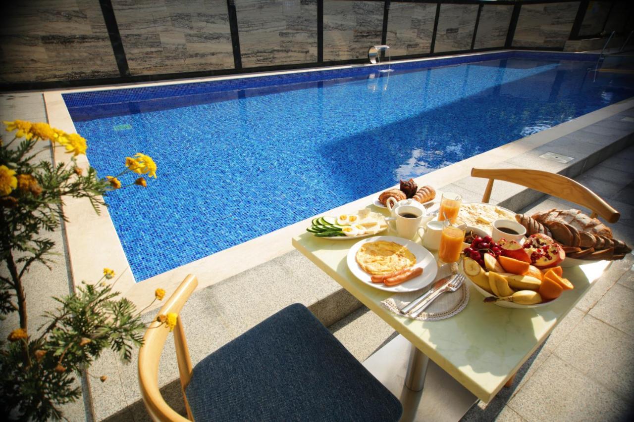 Chveni Ezo Boutique Hotel Kobuleti Ngoại thất bức ảnh