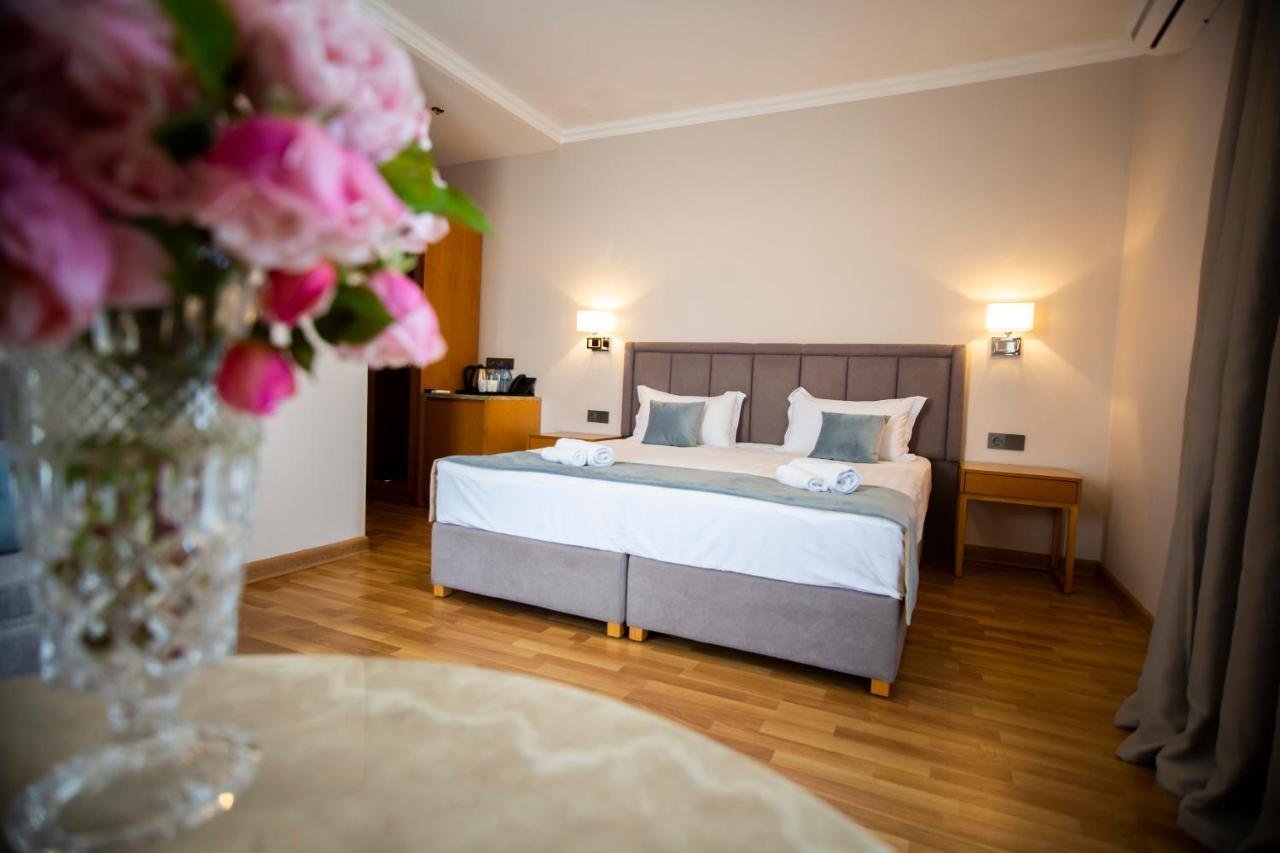 Chveni Ezo Boutique Hotel Kobuleti Ngoại thất bức ảnh
